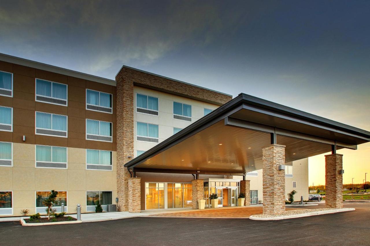 Holiday Inn Express & Suites Findlay North, An Ihg Hotel Εξωτερικό φωτογραφία